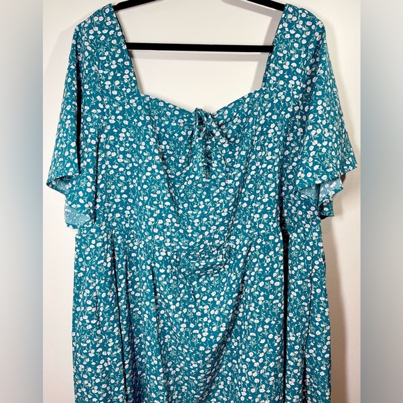 NWT BloomChic Floral Ruched Pocket Flutter Drawstring Knee Dress Size 22/24 - Picture 5 of 11